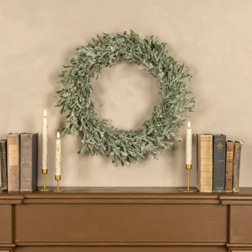 22" FROSTED MISTLETOE WREATH