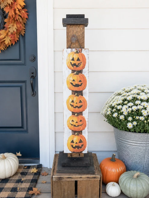 HMK1216P White Stacked Pumpkins Porch Sign