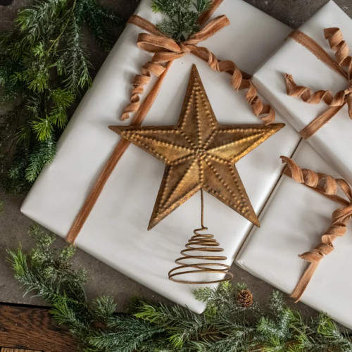 ANTIQUE GOLD STAR TREE TOPPER