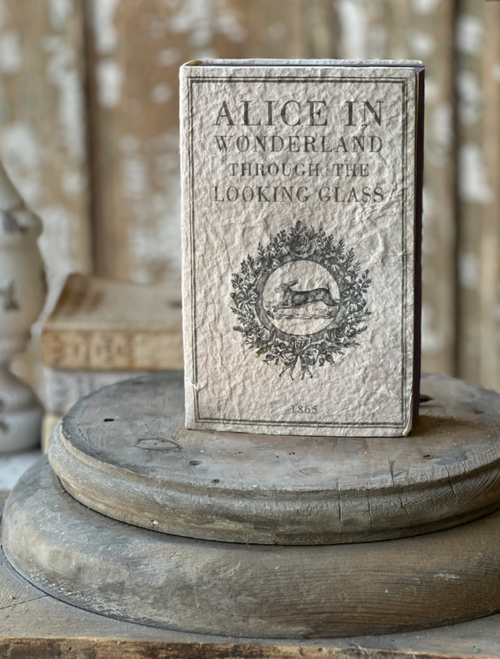 Novel Notes | Wonderland