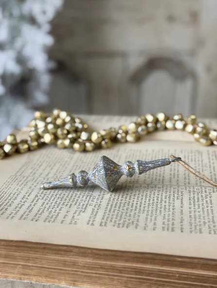 Rhapsody Ornament | No. 1