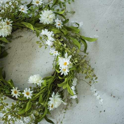 22" WHITE POM POM WILDFLOWER WREATH