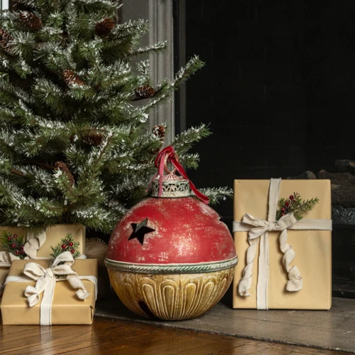 16.75 IN GOLD, GREEN, RED SLEIGH BELL