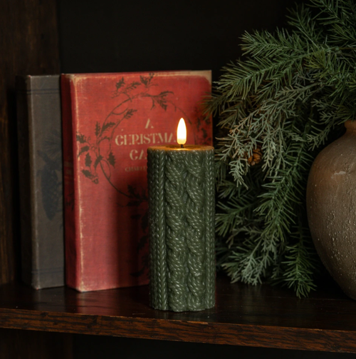 6 IN DARK GREEN SWEATER 3D FLAME CANDLE