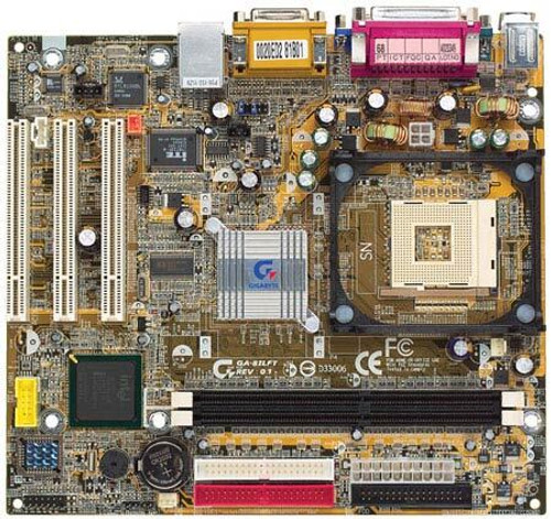Gigabyte GA-8ILFL DDR266 Socket 478 Motherboard for desktop PCs with multiple expansion slots and integrated audio.