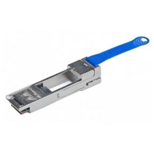 IBM QSFP to SFP+ Adapter 00D9676 by MelLANox for System x, compact, high-speed data link conversion.