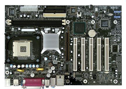 Intel D845PEBT2 Desktop Motherboard for Intel Processors - Compatible with ATX Cases - Ideal for Home or Office Use