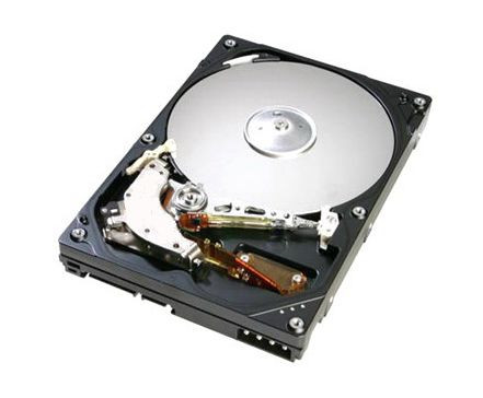 IBM 73.4GB 15000RPM Fibre Channel 3.5-inch internal hard drive, reliable storage for enterprise systems.