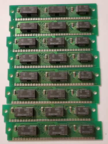 Samsung KM44C256BJ-7 30pin SIMM with Parity, 256KB DRAM module for vintage computers and memory upgrades.