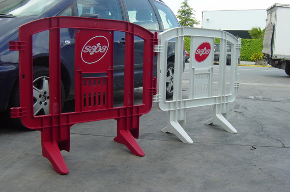 4 Foot Minit Plastic Barricades | Red