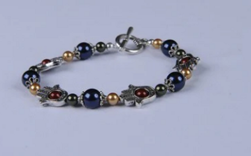 Silver Plated Hamsa Bracelet With 2 Color Fresh Water Pearls