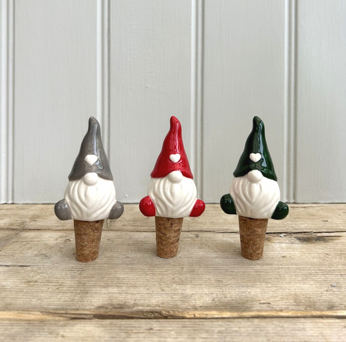 (H) (x12 )  75peach-  3asst Ceramic Gonk Bottle Stopper with Cork