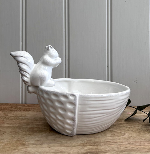 (x18)(£3.95ea) DUE JULY - Autumnal Touches Ceramic Squirrel on Acorn Bowl