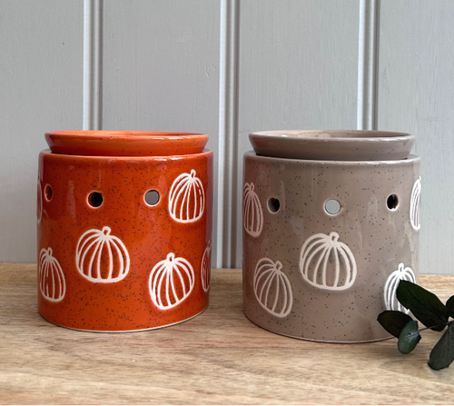 (x24)(£2.98ea) DUE JULY - 2asst Pumpkin Relief Wax Burner with Removeable Dish 10cm