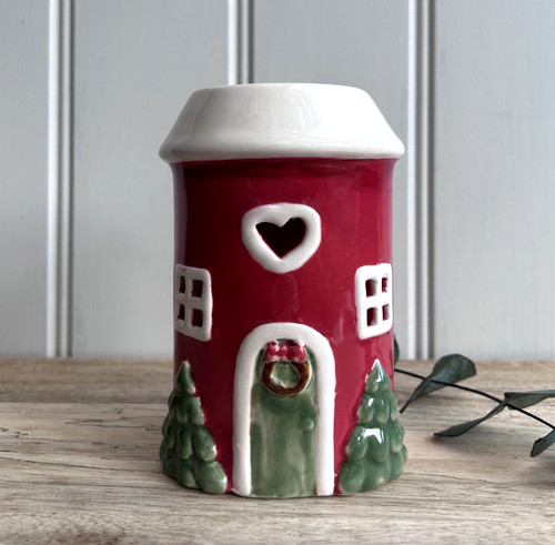 (H)(x24)(£3.75ea) DISPATCH EARLY SEPTEMBER - Ceramic Pottery House Christmas Wax Burner 13cm - Red