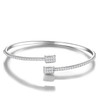 Composed of morganite, 925 sterling silver and platinum-plated diamonds, it is a fashionable jewelry bracelet and a luxurious silver accessory.
