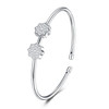 Composed of morganite, 925 sterling silver and platinum-plated diamonds, it is a fashionable jewelry bracelet and a luxurious silver accessory.