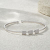 Composed of morganite, 925 sterling silver and platinum-plated diamonds, it is a fashionable jewelry bracelet and a luxurious silver accessory.