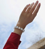 Half-summer brilliance - Made of morganite, 925 sterling silver and platinum-plated diamonds, it is a fashionable jewelry bracelet and a luxurious silver accessory.