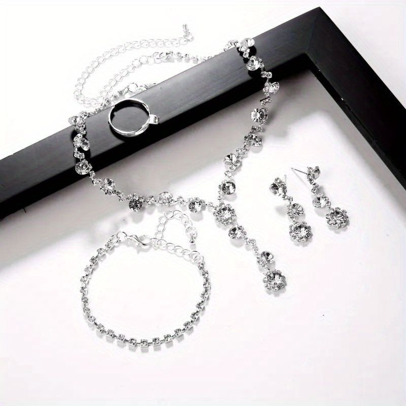 5Pcs Women's Fashion Necklace Rings Earrings and Bracelet Set for Wedding Jewelry Luxury artificial Crystal inlaid Necklace Ladies Jewelry Sets for Bridal