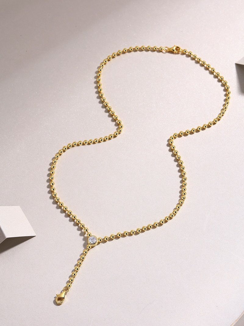 Time Interlaced - A fashionable and popular jewelry necklace pendant set, featuring Monnes stone, made of 925 silver and plated with platinum diamonds