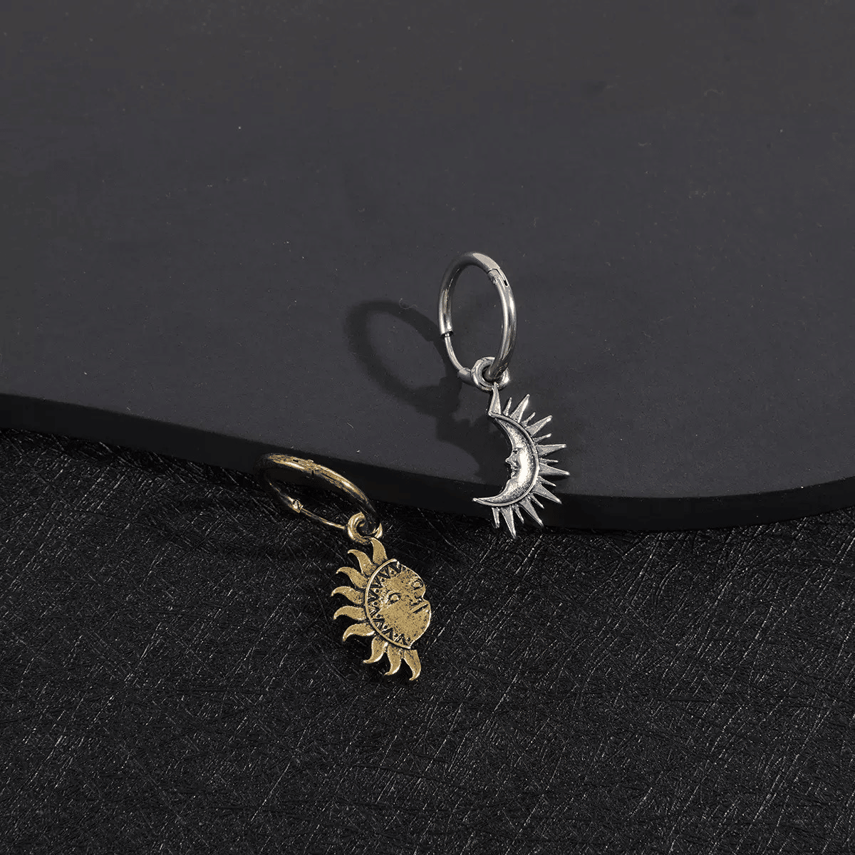 Vintage Sun Moon Hoop Earrings For Women Men, Asymmetric Boho Celestial Huggie Hoop Earrings, Retro Antique Gold Silver Sunface Moonface Drop Dangle Earrings, Hypoallergenic Stainless Steel Gothic Boh