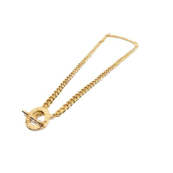 The AMIRA Necklace