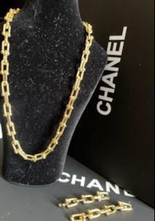 Beautiful Chain Necklace and Earring Sets