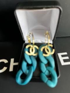 Nice Design Earrings for Women