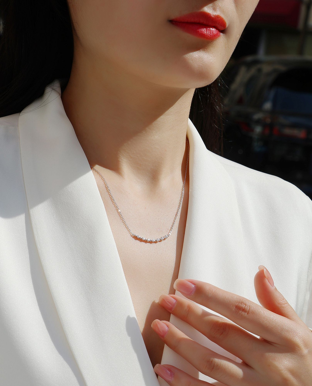 White Moon Stars - A fashionable and popular jewelry necklace pendant set, featuring Monis stone, made of 925 silver and plated with platinum diamonds.
