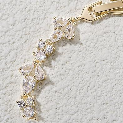 Gorgeous Cubic Zirconia Wedding Jewelry for Bride Bridesmaid, Elegant Simulated Pearl Teardrop Tennis Bracelet Gift for Women