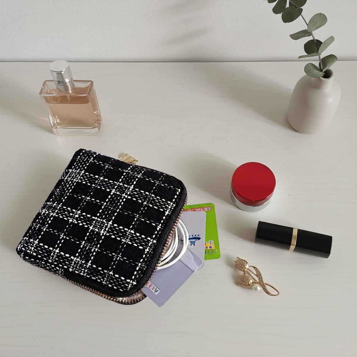 Small Travel Jewelry Pouch - Durable Tweed Mini Jewelry Storage Case, Chic Home Organizer for Rings, Earrings, Necklaces, Watches, Bracelets, Bangles, Women Girls Mom Gift