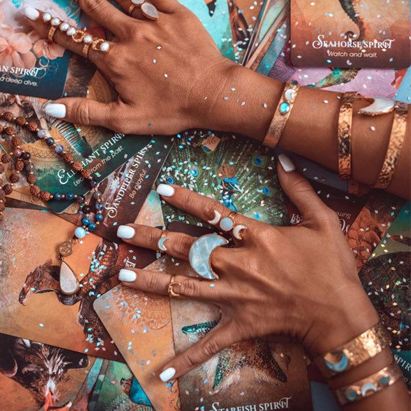 The PURNAMA Bangle
