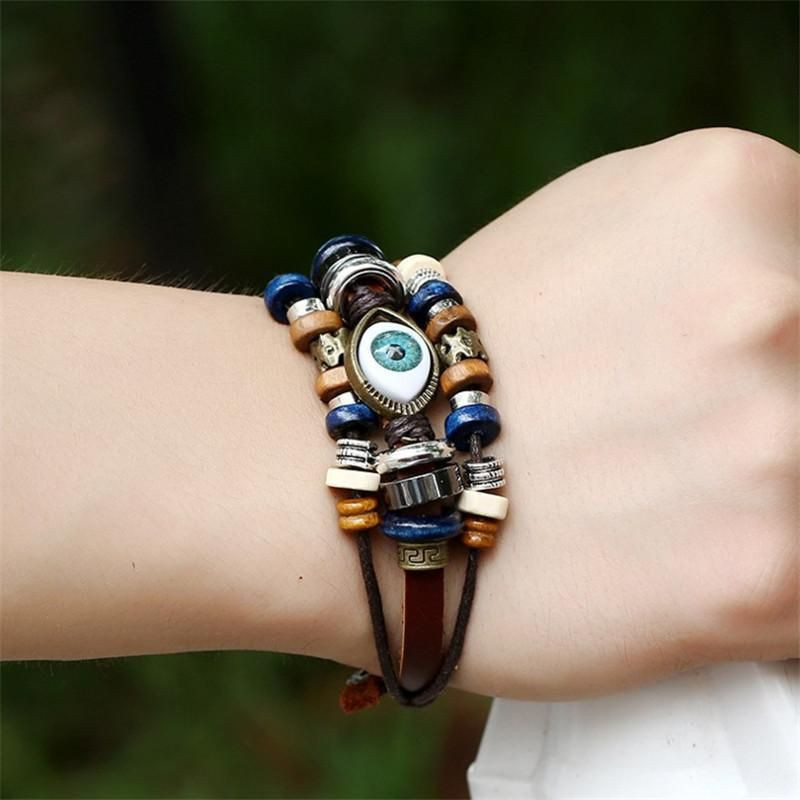 Adjustable leather bracelet for men and women