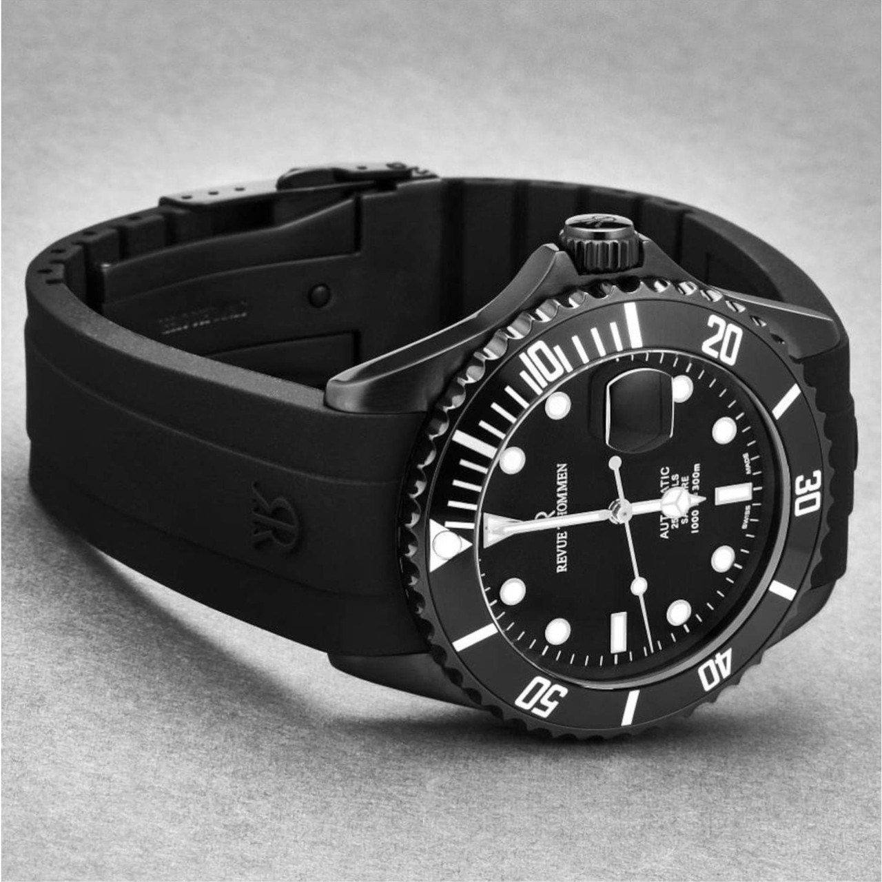 Revue Thommen 17571.2877 Men's 'Diver' Black Dial Rubber Strap Swiss Automatic Watch
