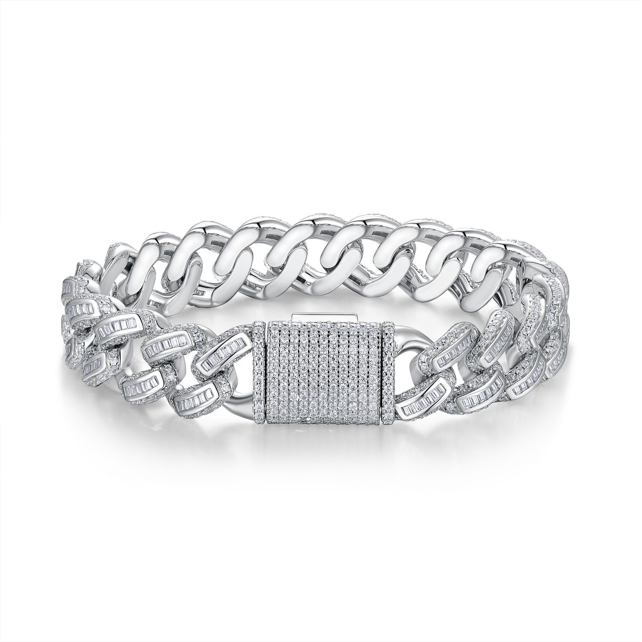 Composed of morganite, 925 sterling silver and platinum-plated diamonds, it is a fashionable jewelry bracelet and a luxurious silver accessory.
