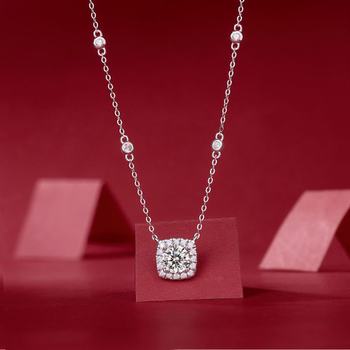 Dream - A fashionable and trendy jewelry necklace pendant set with 1-carat Moissan diamond S925 sterling silver and platinum-plated diamond