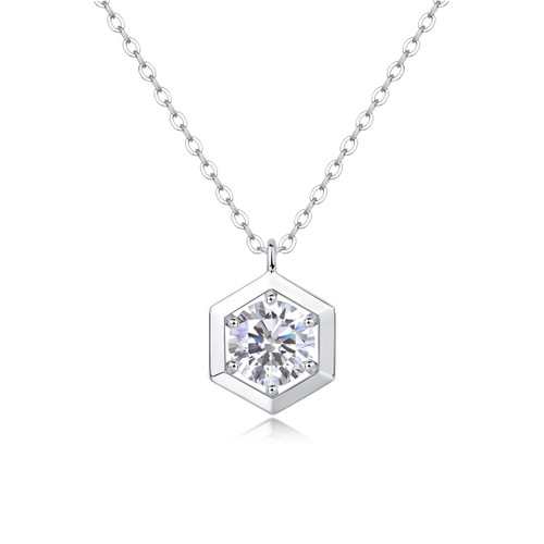 A fraction of it - a fashionable and popular jewelry necklace pendant set, featuring Monis stone, made of 925 silver and plated with platinum diamonds.
