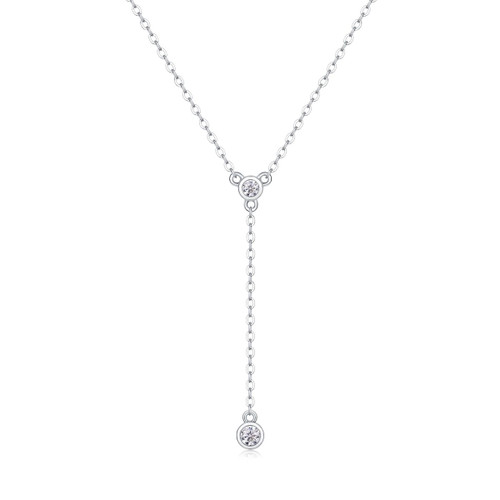 A fashionable and popular jewelry necklace pendant set, featuring Monis stone, made of 925 silver and plated with platinum and diamonds.