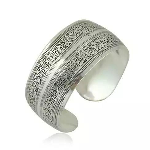 Artistry Bracelet Vintage Look with Silver Overlay