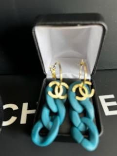 Nice Design Earrings for Women