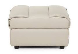 Finished in Marble Grade B Leather.