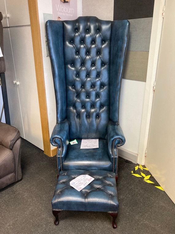 OXFORDSHIRE PORTERS WING CHAIR