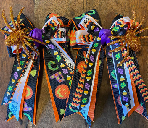 Spooky Vibes Show Bows