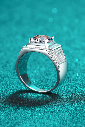 The Timeless Elegance of Jewelry: A Glimpse into the World of Adornments