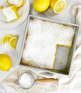 Cake Pan 9X9 Sqaure With Lid