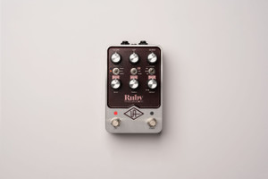Universal Audio Ruby '63 Top Boost Amplifier