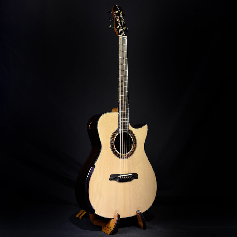 Hozen Blue Label Modern OM Moon - Indian