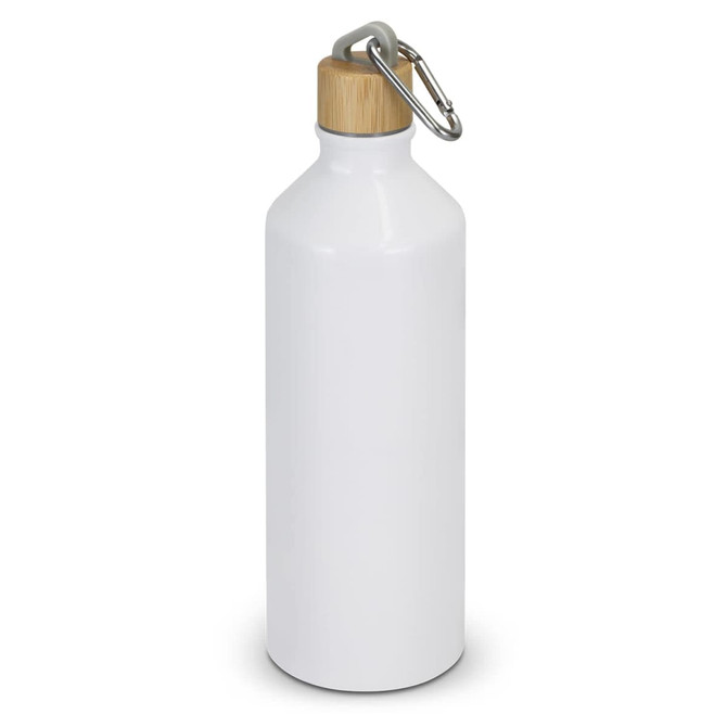 A drink bottle in white aluminium with a bamboo top and metal carabiner.