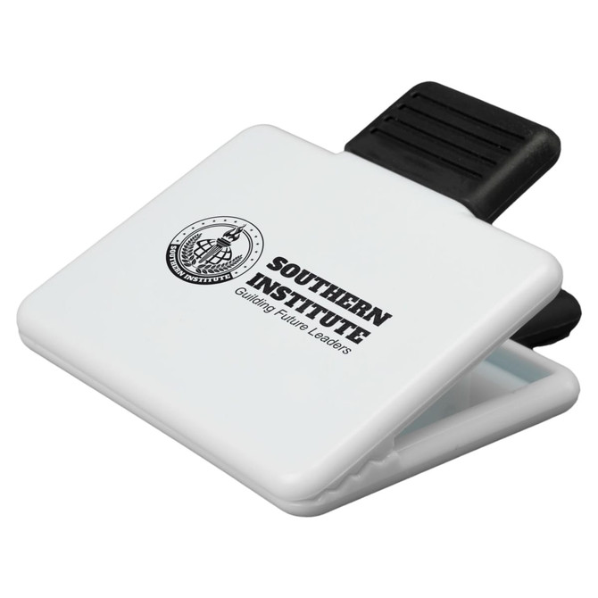 A white magnetic clip with a black clip and the logo of Southern Institute, featuring the text "Guiding Future Leaders."